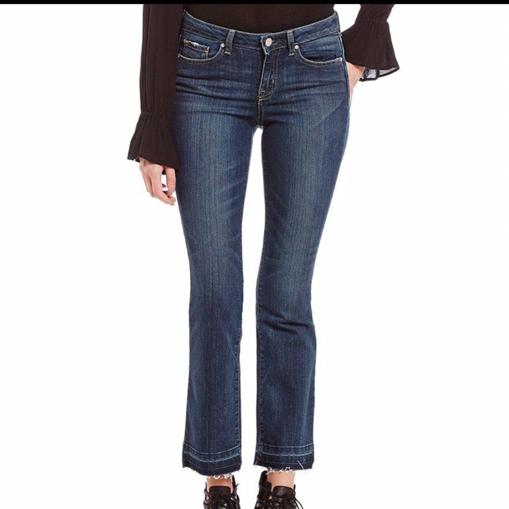 Cropped Flare Raw Hem Jeans